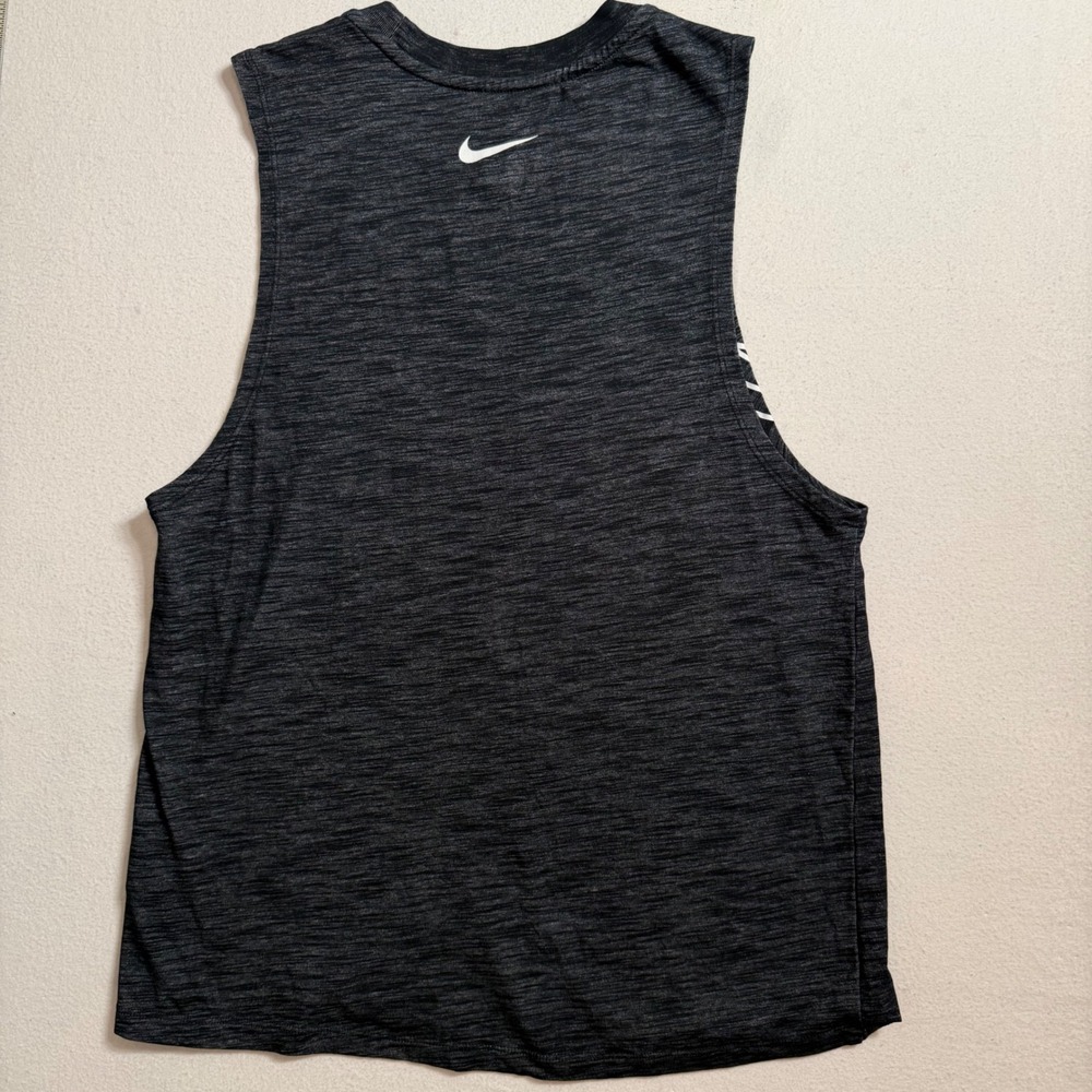 Nike Dri-FIT Womens Training Tank Top Heather Gray Graphic Logo 911522-010 S - Picture 4 of 5